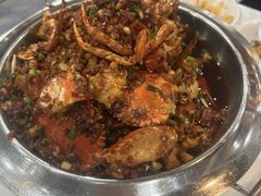 -凤凰路何眼镜香辣蟹(花果园店)