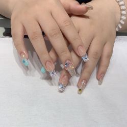 -艾珂·美甲美睫