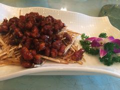 -宜宾海鲜酒家·三十年老字号