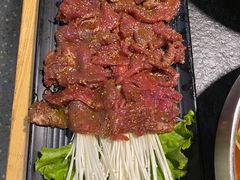 -炭小牛果木烤肉