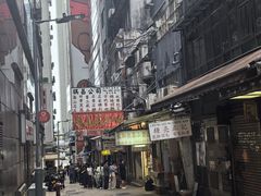-珍妮曲奇聪明小熊(上环店)