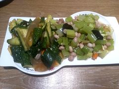 凉菜拼盘-直隶安家牛肉罩饼(建华店)