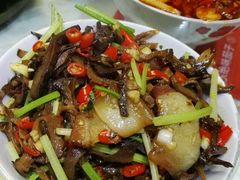 -独一佳老胡湘菜馆(矿山路店)