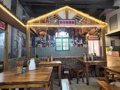 -老三样·美食研究中心(世贸路店)