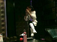 -多佐KTV(北京富力广场购物中心店)
