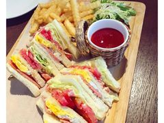 -乐味图西餐厅(站前路店)