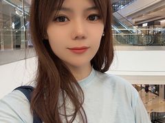 -冰纷万象滑冰场(深圳万象城店)