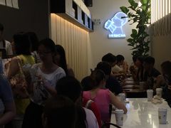 等位区-喜茶(深圳福田星河COCO Park店)