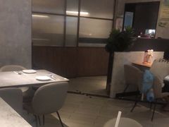 -必胜客(武汉欢乐谷店)