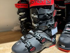 -4+2肆加贰雪具库(上庄店)