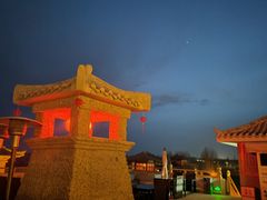 -敦煌山庄摘星阁