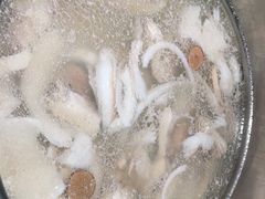-三个椰子·现砍椰子鸡(金源CBD店)