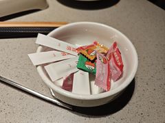 -海底捞火锅(宝龙广场夜宵主题店)