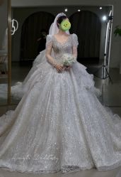 -艾米丽婚纱礼服