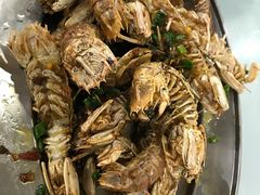 椒盐濑尿虾-红月湾海鲜饭店•沙滩海景(双月湾店)