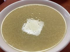 -宝瑞门钉肉饼店