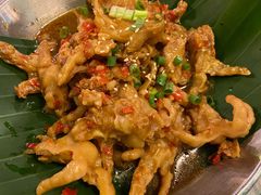 蒜香鸡脚-浩海火烧云傣家菜(京广店)