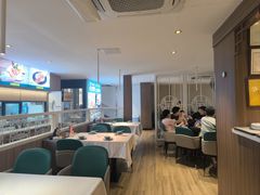 -山顶沙河粉-粤菜馆(凯旋店)