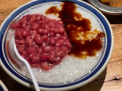 红豆稀饭-泥糊破店小酒馆·团建聚餐(南京西路店)