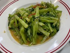 -明本湛江鸡•海鲜小厨(陈家祠店)