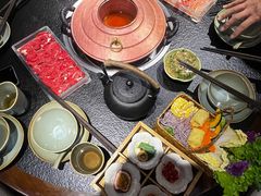 -菌自由丨野生菌火锅特色庭院餐厅(丽江古城店)