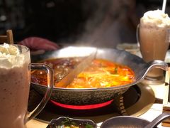 -湊湊火锅·茶憩(杭州湖滨银泰in77店)