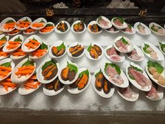 -雍容荟活波龙自助餐(IFS黑金店)