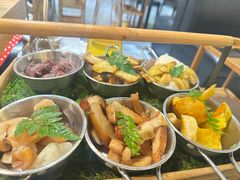 -一朵菌·野生菌探索家火锅(南亚店)