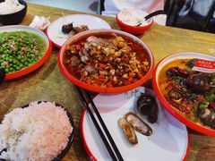 -老闵田螺馆·南昌特色小炒(梦时代店)