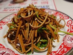 -霄汉牛三鲜湖北砂锅菜(万松园2店)