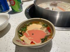 -三人行骨头王火锅(长寿店)