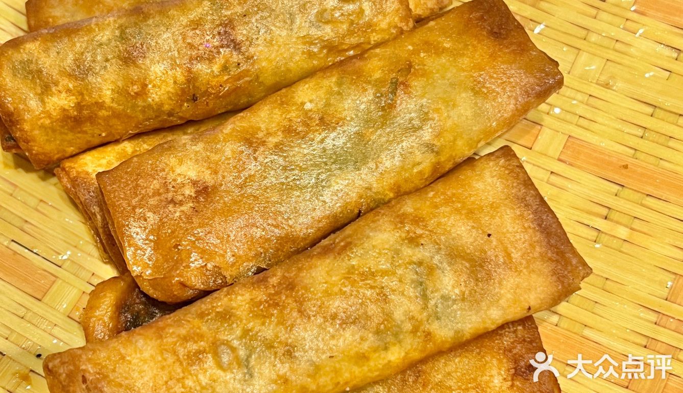 来看看吉庆街的大排档