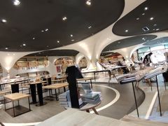 -钟书阁(珍园店)