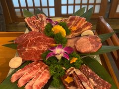 -明洞阿姨·韩式酱蟹烤肉·创意料理(三元桥店)