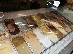 -Inside Scoop Suria KLCC