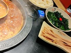 -晓宇重庆火锅(龙首店)