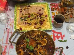 -肥肥虾庄·金牌油焖大虾(汉口城市广场店)