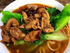 麻辣肥肠面-天府面庄(天平路店)