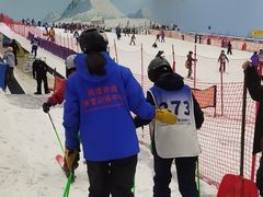 -广州热雪奇迹