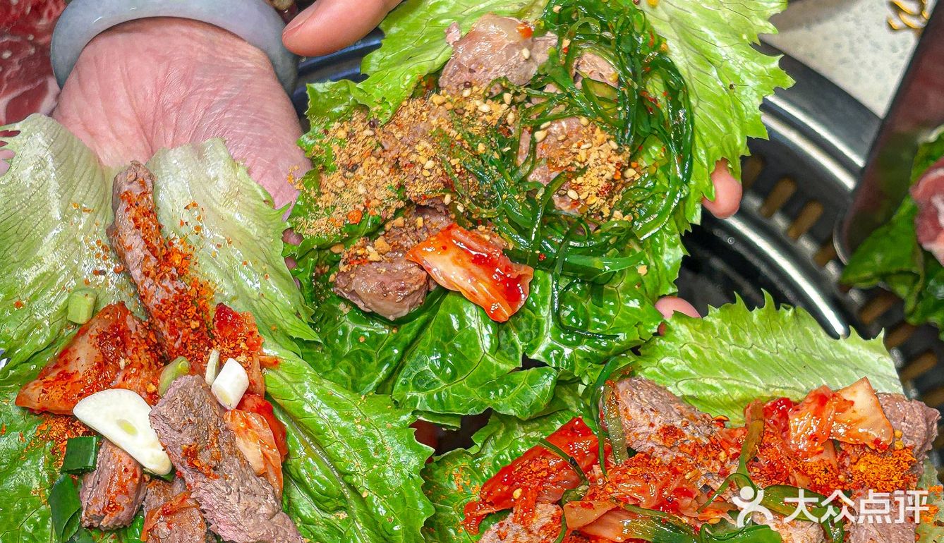 新年必打卡烤肉🍖，香麻了～