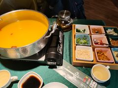 -青口季·港式打边炉(东影南路店桥华店)
