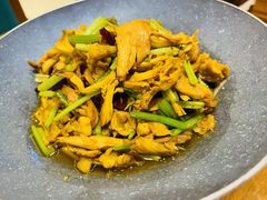 -肖记公安牛肉鱼杂馆·省级非物质文化遗产(万松园直营店)