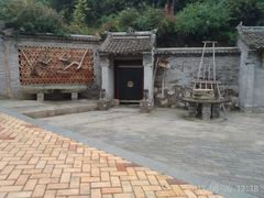-铜川市金锁关石林
