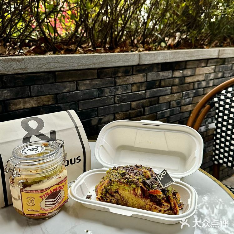 武汉天地超火的面包店