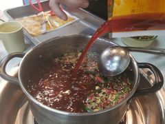 -俭让佬妈现卤串串(温江总店)