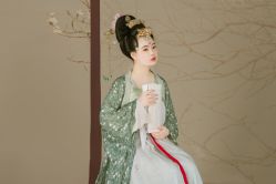 -盘子女人坊古装写真摄影(南京总店)
