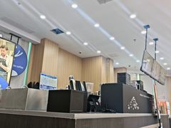 -瑞幸咖啡(中国移动斜西街店)