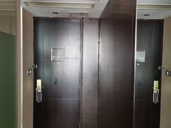 -青岛海尔洲际酒店