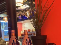 -老街烧烤大排档·地道湖北菜·龙虾馆(汉口火车站店)