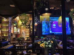 大堂-临界音乐酒馆·小龙虾·江湖菜(华熙LIVE·鱼洞店)